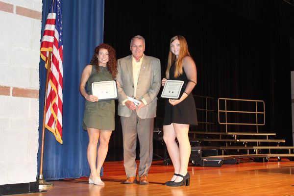 Cynthia McHenry Shull Scholarship - 2019 - Libby Dolen & Madeline Russell